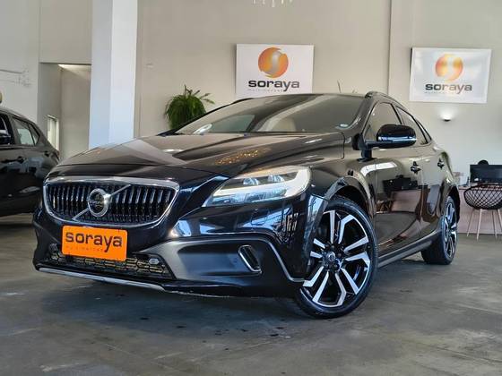 VOLVO V40 2.0 T4 CROSS COUNTRY GASOLINA 4P AUTOMÁTICO VOLVO V40 2.0 T4 CROSS COUNTRY GASOLINA 4P AUTOMÁTICO